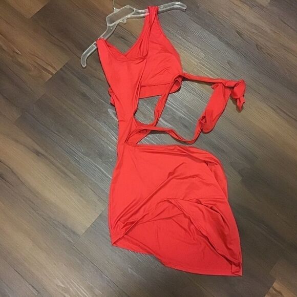 Sexy Sleeveless Cut Out Mini Bodycon - Picture 6 of 11